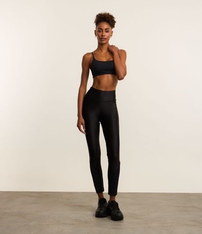 Pantalón Legging Deportiva en Microfibra con Recorte Texturizado 4