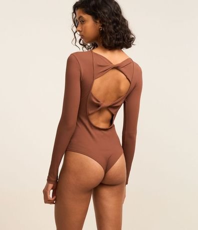 Body Texturizado en Microfibra con Tiras Torcidas en la Espalda 4