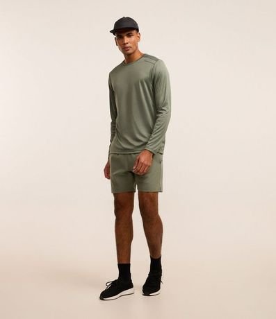 Remera Deportiva Dry Fit con Estampa Rayada 2