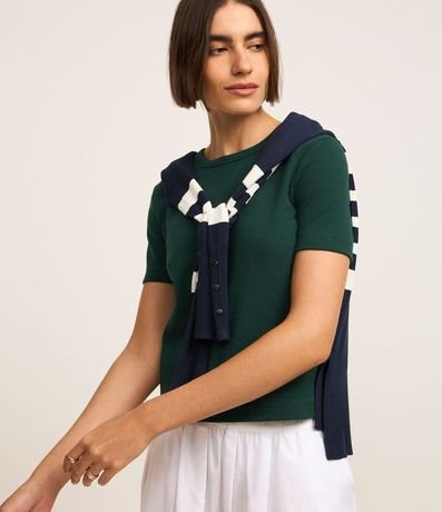 Blusa Básica Ajustada en Rib con Cuello Redondo 3