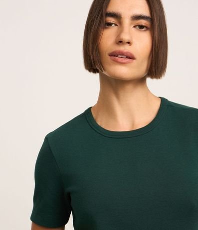 Blusa Básica Ajustada en Rib con Cuello Redondo 6