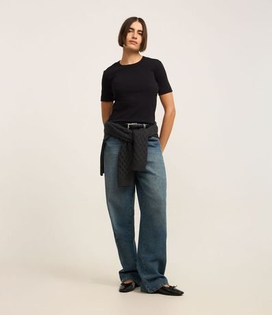 Blusa Básica Ajustada en Rib con Cuello Redondo 2