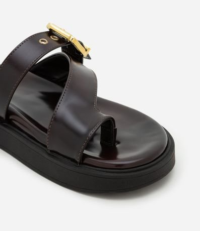 Plana en PU con Dedinho y Detalle de Hebilla 4