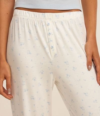 Pijama Largo en Rib con Estampa Floral y Detalle de Flor en el Cuello 3