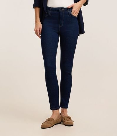Pantalón Recto en Jeans con Elastano y Cintura Mediana 3