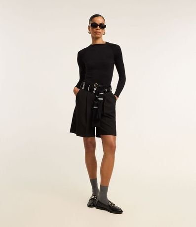 Blusa Básica en Viscosa con Cuello Alto y Sisa Raglán 2