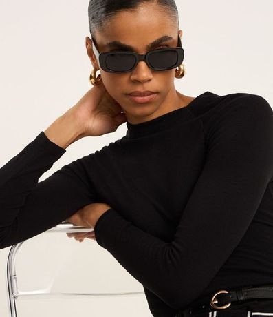 Blusa Básica en Viscosa con Cuello Alto y Sisa Raglán 5