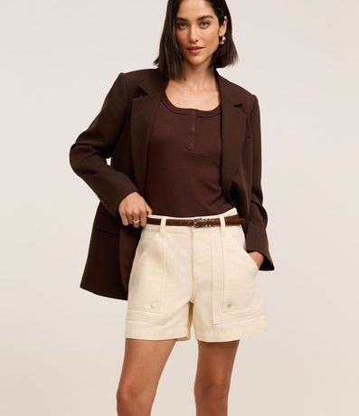Short Mom en Sarga con Bolsillo Carpintero y Cintura Alta 2
