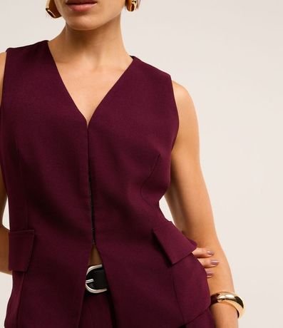 Chaleco en Crepé con Cierre Sencillo y Solapas 4