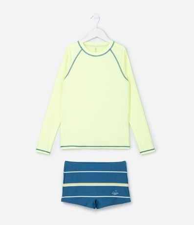 Conjunto Infantil con Protección UV y Estampa Rayas - Talle 5 a 14 años 1