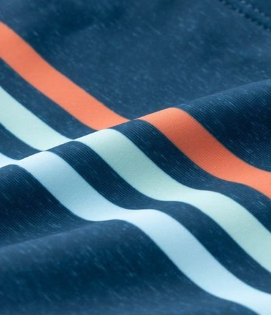 Conjunto Infantil con Protección UV y Estampa Tiburones - Talle 1 a 4 años 8