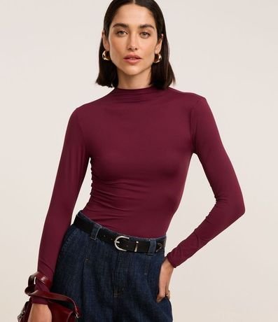 Blusa en Microfibra de Corte a Hilo con Cuello Alto