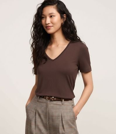 Blusa en Viscosa con Escote V y Manga Corta sin Estampa 4