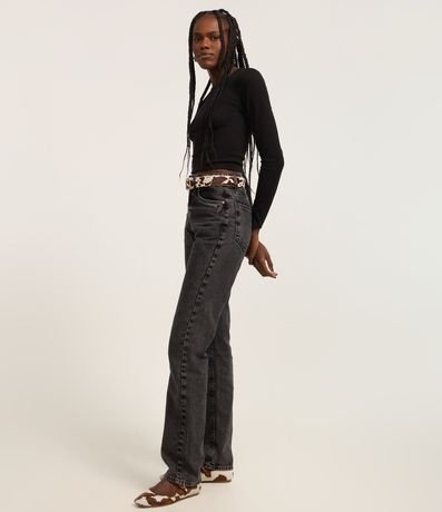 Blusa en Malla Texturizada con Cuello Redondo 2