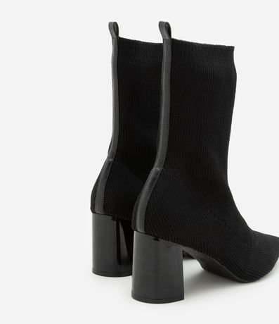 Bota Knit en Tejido Canelado con Punta Fina y Salto Bloco 4