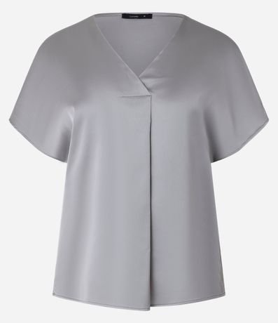 Blusa Suelta y Satinada con Pliegue Delantero 5