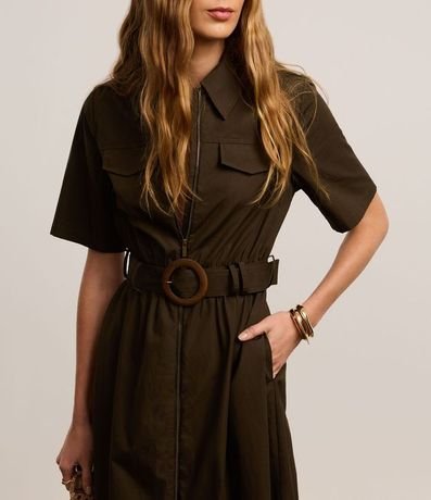 Vestido Largo en Tricolina con Cinturón Hebilla Redonda 4