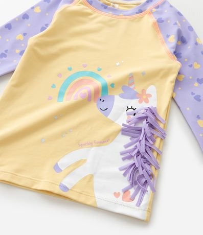 Conjunto Infantil con Protección UV y Estampa de Unicórnio y Corazones - Talle 6 Messe a 4 años 10