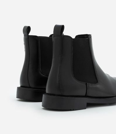 Bota en Cuero con Cano Mediano 3