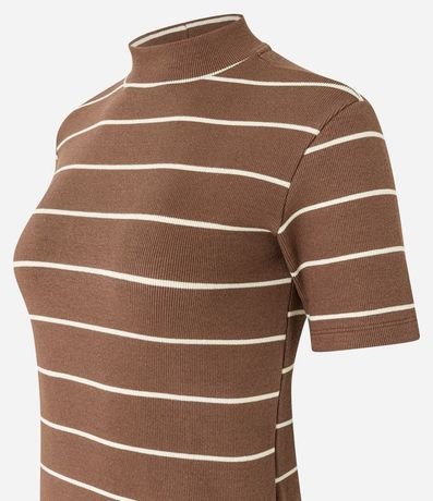 Blusa en Rib con Cuello Mediano y Estampa Rayada 6