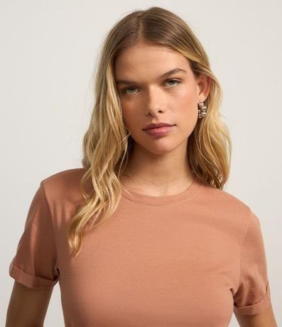 Remera en Media Malla con Manga Corta Doblada 3