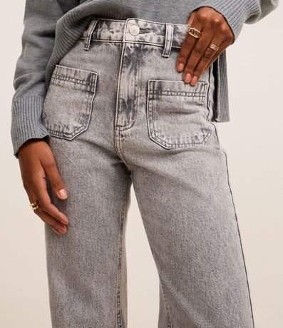 Pantalón Recto Confort en Jeans con Bolsillo Delantero 4