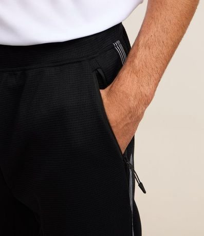 Pantalón Deportiva con Cintura Elástica y Detalle Lateral Contrastante 3