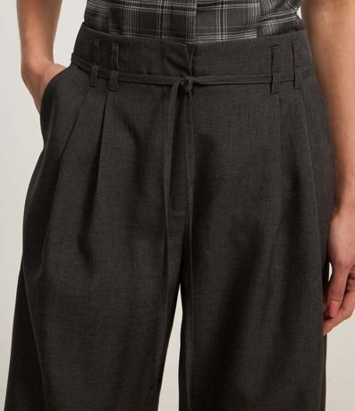 Pantalón Pantalona en Sastrería con Cinturón Fino 4