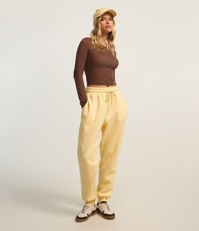 Blusa en Rib con Escote Redondo y Manga Larga 2