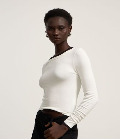 Blusa en Rib con Cuello Redondo