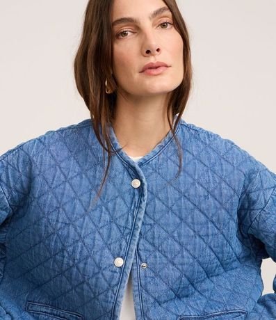 Campera Bomber en Jeans Capitoneada con Bolsillos Embutidos 3