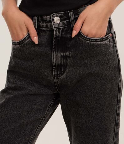 Pantalón Recto con Bolsillos Ligeramente Abullonados 4