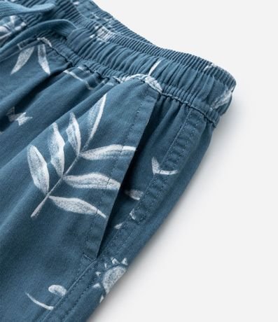 Bermuda Infantil en Sarga con Estampa Tropical - Talle 5 a 14 años 4