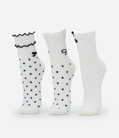 Kit 03 Medias Cano Mediano en Algodón con Estampa de Lacitos y Frufru 3