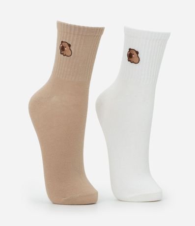 Kit 02 Medias Cano Mediano en Algodón con Mini Bordado Capivara 2