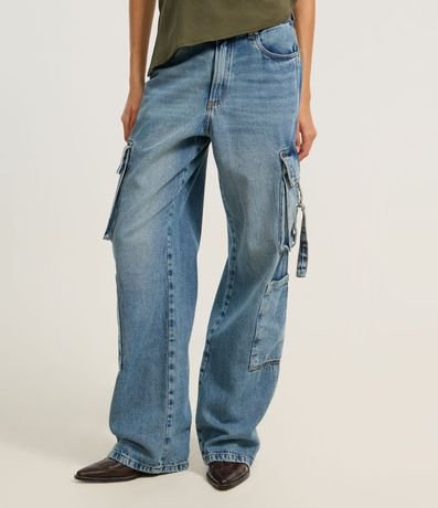 Pantalón Recto en Jeans con Bolsillos Cargo 3