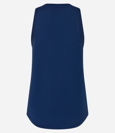 Musculosa Deportiva en Microfibra Texturizada y Bajo Redondeado 7