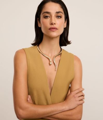 Collar Gargantilla con Abertura de Mola y Forma de Serpiente 4