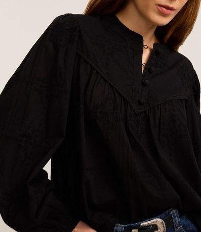 Blusa Bata Boho en Voile con Cuello Padre y Recorte en el Busto 4