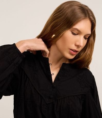 Blusa Bata Boho en Voile con Cuello Padre y Recorte en el Busto 5