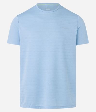 Remera Deportiva con Tecnologia Dry y Estampa Refletiva 6