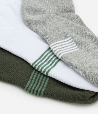 Kit 03 Media Caña Corta Deportivas en Algodón con Rayas en la Suela 4