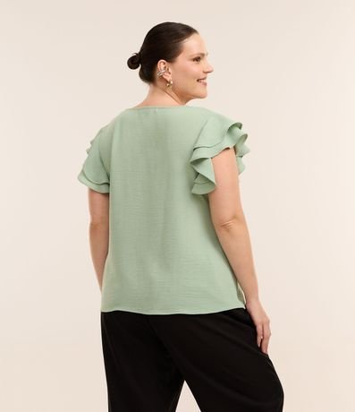 Blusa en Crepé con Volado en el Hombro Curve & Plus Size 4