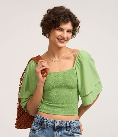 Blusa Corta en Lastex con Manga Godê 3