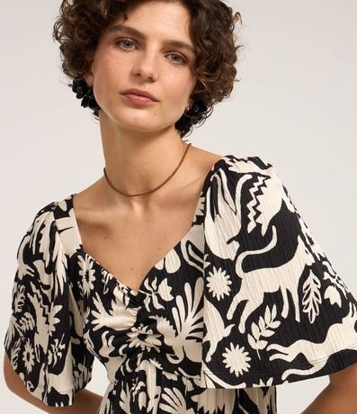 Vestido Corto Texturizado con Escote Corazón y Estampa de Pájaros 3