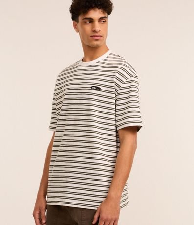 Remera Relaxed en Algodón con Estampa de Rayas y Texturizada 4