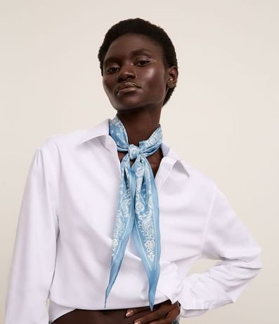 Pañuelo en Satén con Estampa Paisley 6