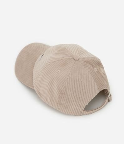 Gorra Aba Curva en Sarga Texturizada con Bordado Monte Carlo 3