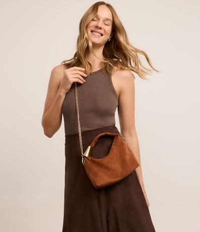 Bolsa Transversal Pequeña con Asa Larga de Cadena y Detalle de Metal 8