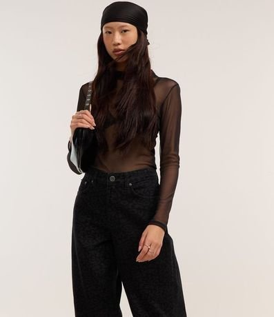 Blusa en Tule con Transparência y Cuello Alto